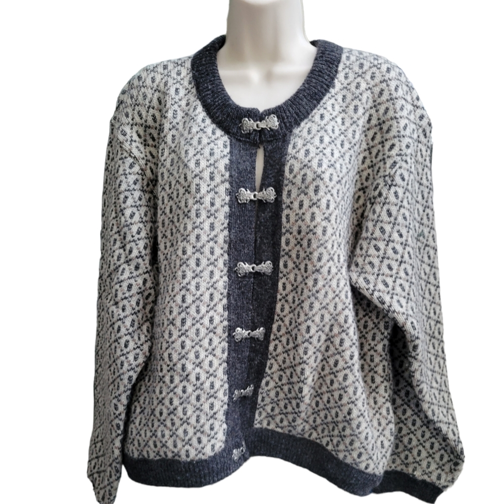L.L.Bean Ski Sweater Size Large